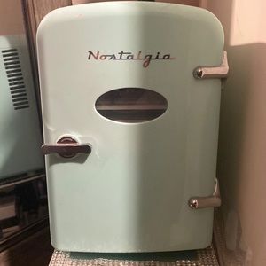 Nostalgia blue retro mini fridge